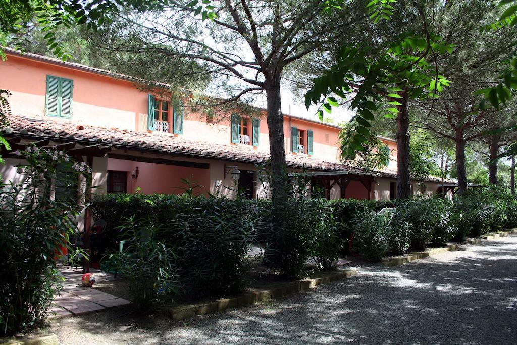 Villa Bolgherello Marina Di Bibbona Esterno foto